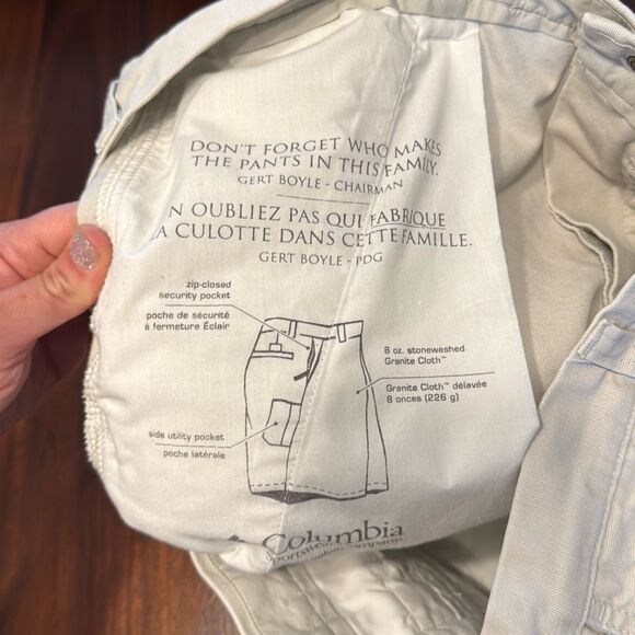 Columbia Light Cream Cargo Utility Shorts Men’s US Waist 34 Inseam 10” - Picture 6 of 7